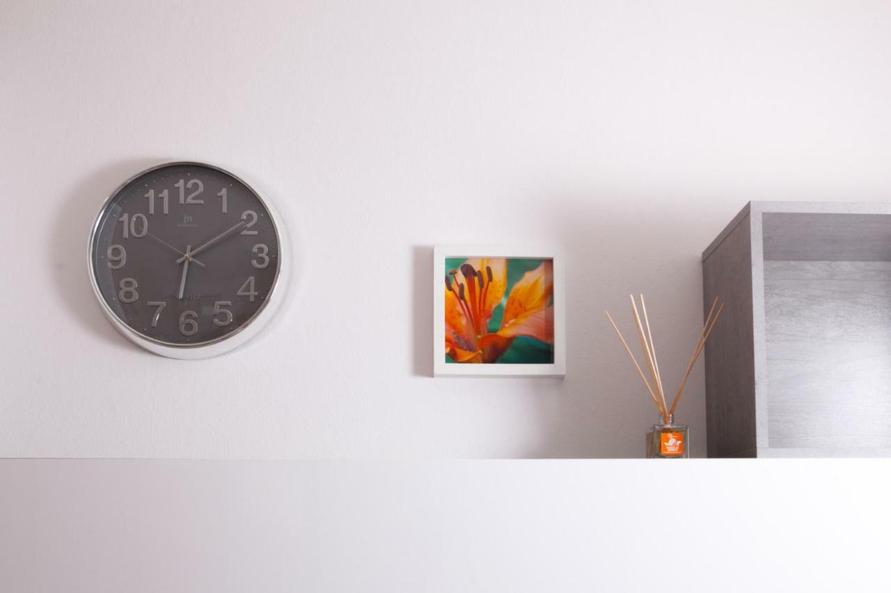 June 13Th Comfort Studio Omegna Ngoại thất bức ảnh